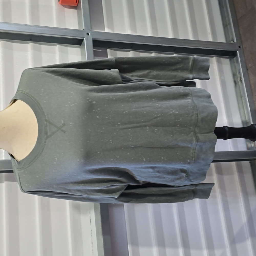 True‎ Craft Gray Swetshirt Style Long Sleeve  Womens Top Size XL